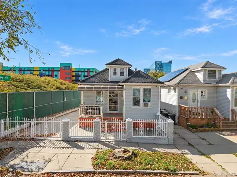 10716 Sutter Ave, New York, NY 11417
