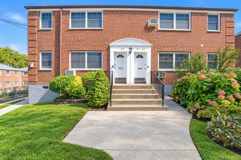 57-23 Marathon Pkwy #1ST, Little Neck, NY 11362