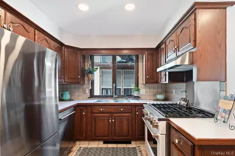 Kitchen - 340 Union Ave, Peekskill, NY 10566 photo 2 of 3