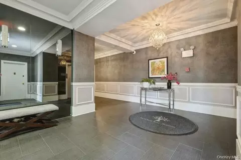 1185 E Broadway #4E, Hewlett, NY 11557 photo 9