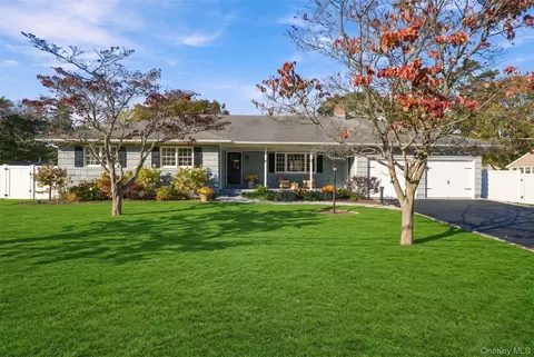 181 Beaverdam Rd, Islip, NY 11751