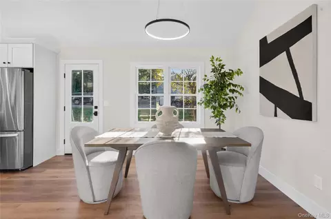 Dining - 135 Viola St, Shawangunk, NY 12589 photo 2 of 2
