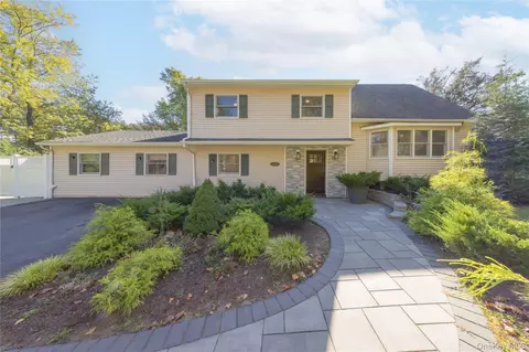 332 Fulle Dr, Clarkstown, NY 10989