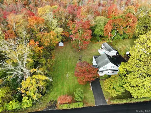 59 S Camp Hill Rd, Ramapo, NY 10970