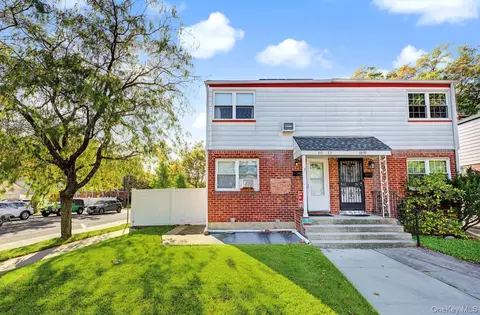 50-52 Francis Lewis Blvd, New York, NY 11364