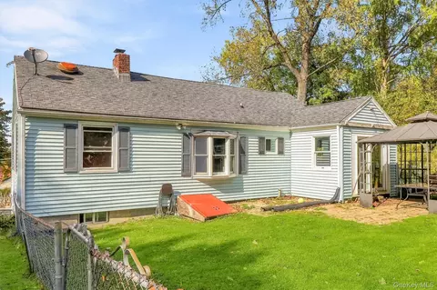 Exterior - 41 Echo Rd, Kent, NY 10512 photo 6 of 7