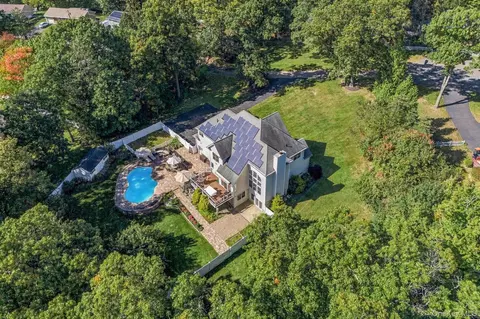 View/Area - 15 E Salem Rd, Fishkill, NY 12524 photo 2 of 3