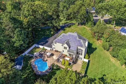View/Area - 15 E Salem Rd, Fishkill, NY 12524 photo 1 of 3