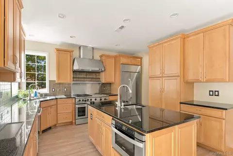Kitchen - 15 E Salem Rd, Fishkill, NY 12524 photo 2 of 2
