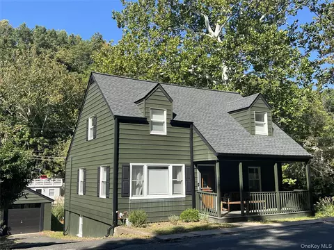 234 Ferdon Ave, Orangetown, NY 10968