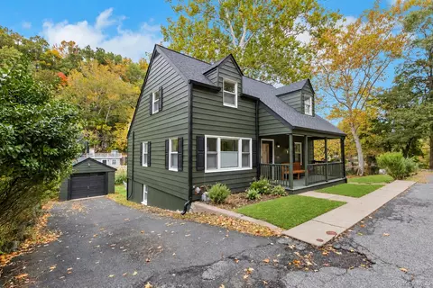 234 Ferdon Ave, Orangetown, NY 10968