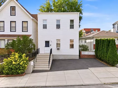 12 Edgewood Ave, Yonkers, NY 10704