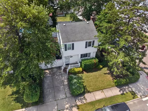 View/Area - 166-04 22nd Ave, New York, NY 11357 photo 3 of 3
