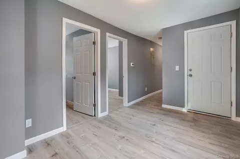 Entry Way - 182 Mill St, Poughkeepsie, NY 12601 photo 4 of 5