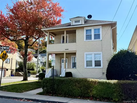 179 Chatterton Ave, White Plains, NY 10606