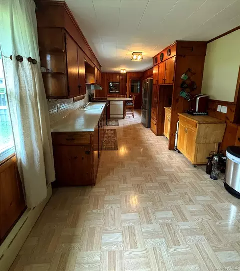 Kitchen - 432 Plains Rd, Shawangunk, NY 12589 photo 2 of 3