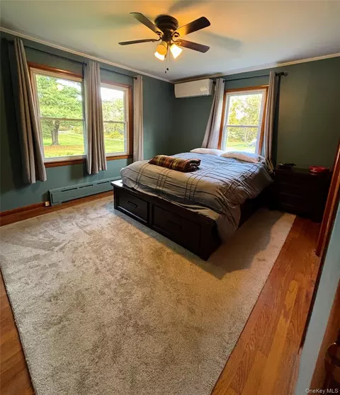 Bedroom - 432 Plains Rd, Shawangunk, NY 12589 photo 1 of 6