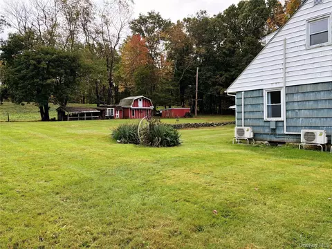Exterior - 432 Plains Rd, Shawangunk, NY 12589 photo 11 of 11