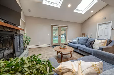 Living - 40 Lyman Rd, Brookhaven, NY 11772 photo 1 of 3