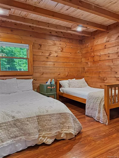 Bedroom - 947 E Mountain Rd S, Philipstown, NY 10516 photo 1 of 3