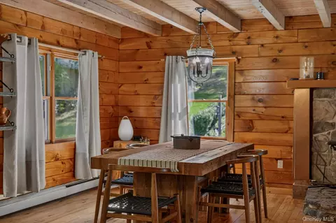 Dining - 947 E Mountain Rd S, Philipstown, NY 10516 photo 1 of 3