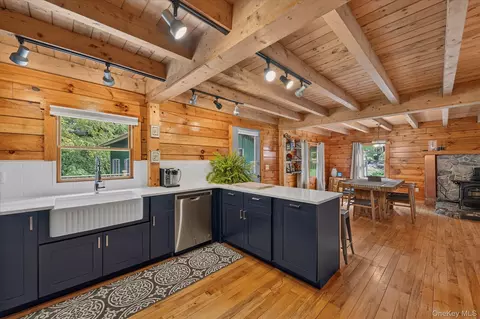 Kitchen - 947 E Mountain Rd S, Philipstown, NY 10516 photo 2 of 3