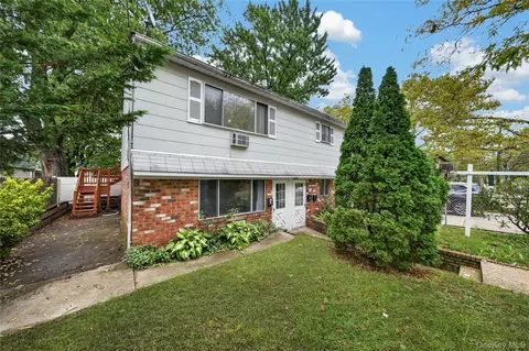 147- 53 Weller Ln, New York, NY 11422