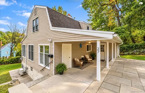 27 Apple St, Ramapo, NY 10974