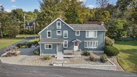 23 S Creek Rd, Clinton, NY 12580