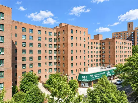 1651 Metropolitan Ave #5H, New York, NY 10462