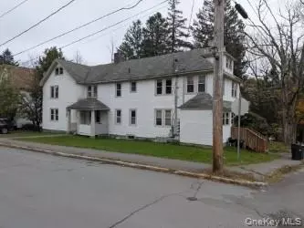 31 Saint Pauls Pl, Liberty, NY 12754