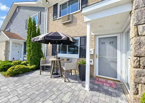 40 W 4th St #49, Patchogue, NY 11772 photo 2