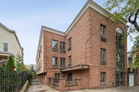 62-48 60th Pl #1C, New York, NY 11385