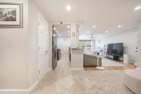 209-15 18th Ave #2B, New York, NY 11360