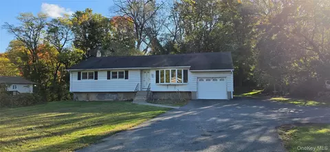 916 Route 45, Clarkstown, NY 10956