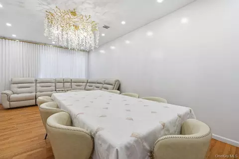 Dining - 21 Dinev Rd, Monroe, NY 10950 photo 1 of 5