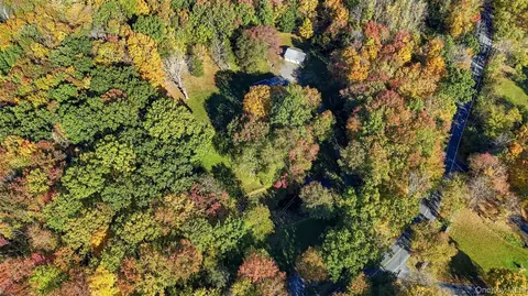 View/Area - 199 Lauer Rd, Poughkeepsie, NY 12603 photo 1 of 3