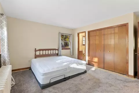 Bedroom - 199 Lauer Rd, Poughkeepsie, NY 12603 photo 2 of 4