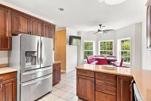 Kitchen - 9 Ash Rd, Fishkill, NY 12590 photo 4 of 4