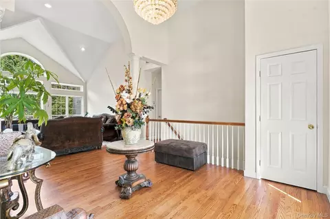 Entry Way - 9 Ash Rd, Fishkill, NY 12590 photo 2 of 2