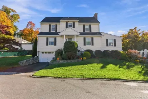 268 Myrtle Ave, Mount Pleasant, NY 10532