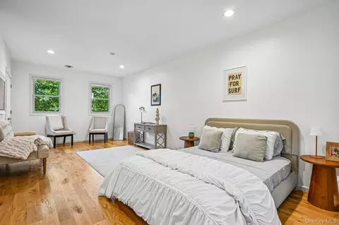 Bedroom - 57 Hampton Ct, Bridgehampton, NY 11932 photo 7 of 8
