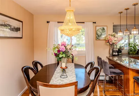 Dining - 60 S Gate Dr, Poughkeepsie, NY 12601 photo 2 of 5