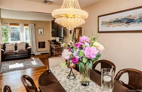 Dining - 60 S Gate Dr, Poughkeepsie, NY 12601 photo 5 of 5