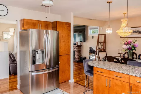 Entry Way - 60 S Gate Dr, Poughkeepsie, NY 12601 photo 1 of 2