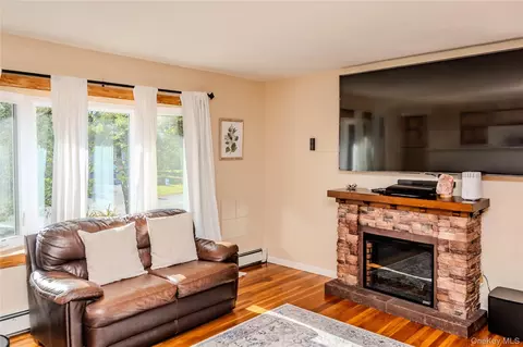Living - 60 S Gate Dr, Poughkeepsie, NY 12601 photo 1 of 2