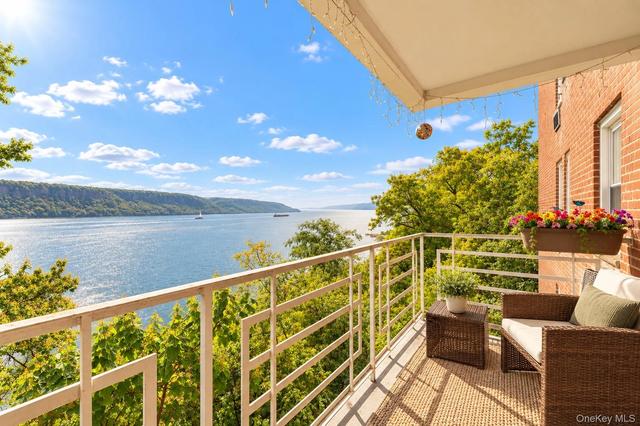 709 Warburton #3C, Yonkers, NY 10701