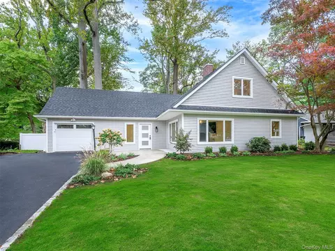 48 Buckeye Rd, Glen Cove, NY 11542