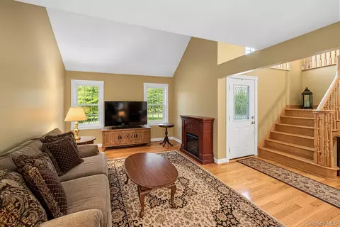 Other - 413 Hewlett Ave, Patchogue, NY 11772 photo 4 of 8