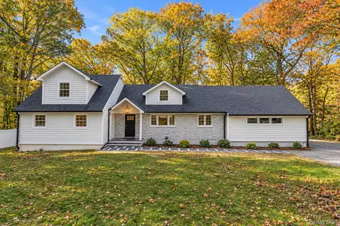 103 Lakeside Dr, Katonah, NY 10536
